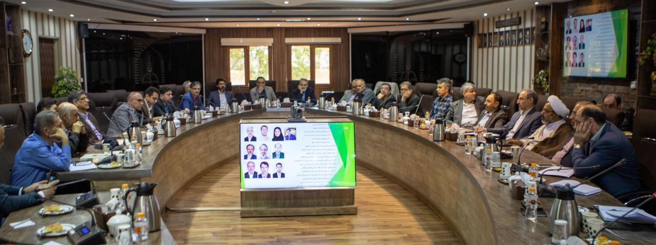 فعالیت ها و برنامه های دانشکده مهندسی شیمی تشریح شد